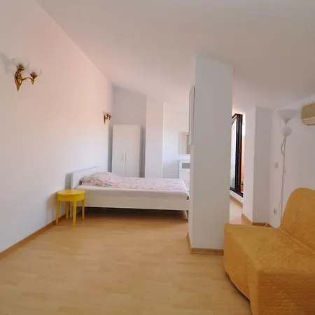 Апартаменти Lloretholiday Drim Льорет-де-Мар